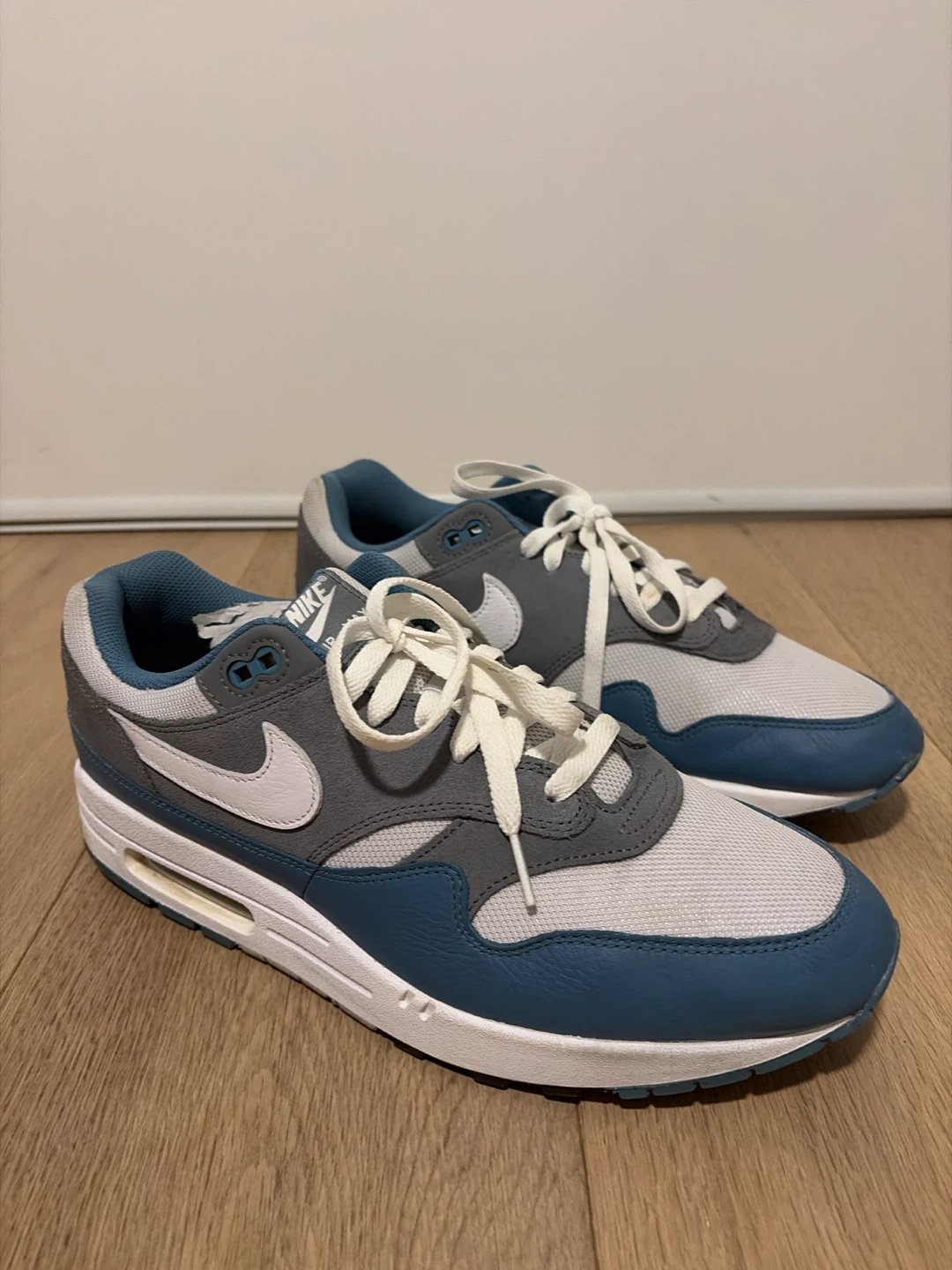 Nike Air Max 1 Sneakers - photo 3