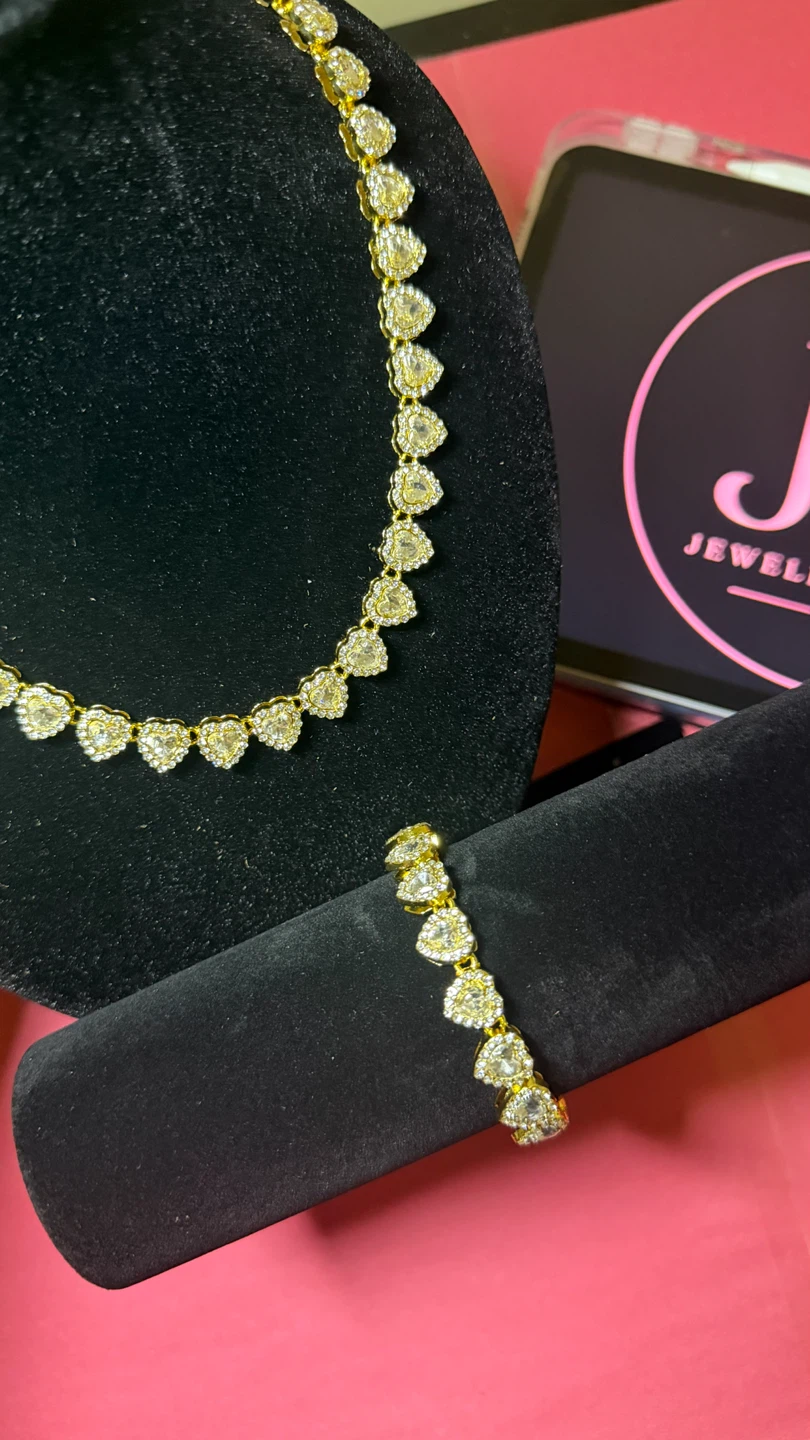 Gold Heart Tennis Necklace & Bracelet Set. - photo 3