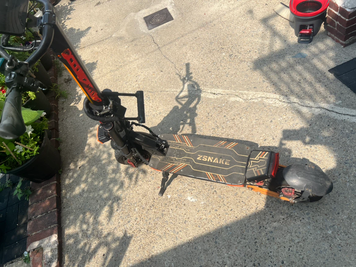 Z Snake Electric Scooter - photo 2