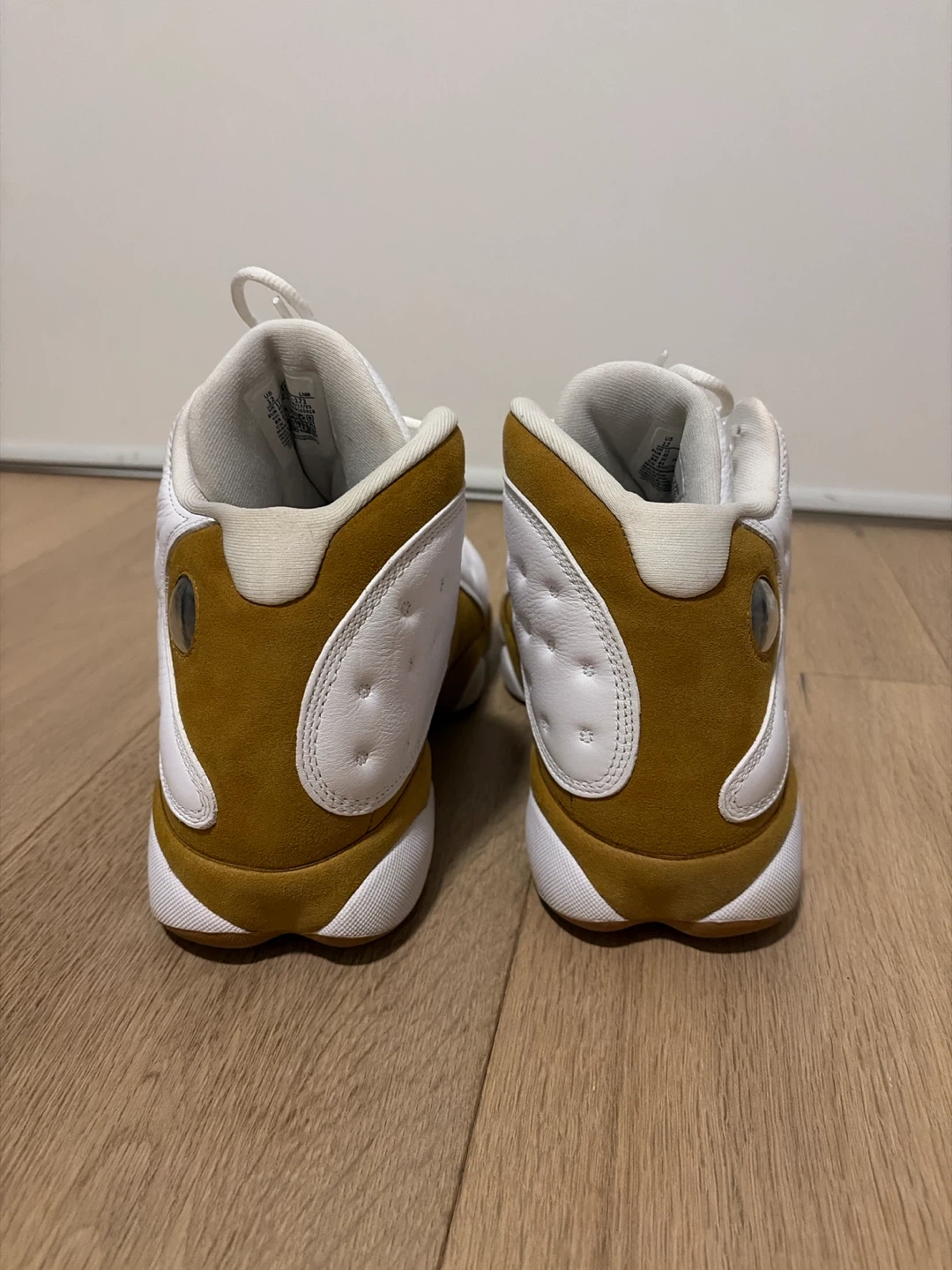Air Jordan 13 Retro White Gold - photo 4