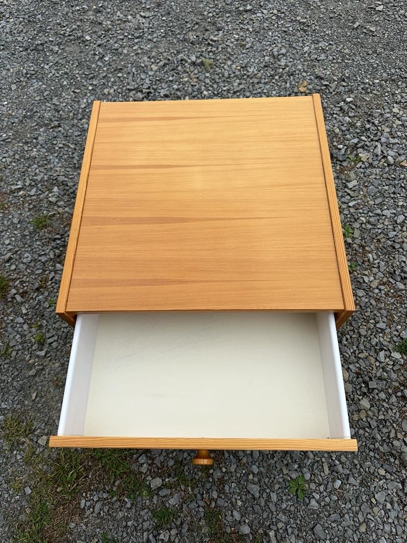 Vintage IKEA Pine Nightstand / Side Table (CAN DELIVER) - photo 3
