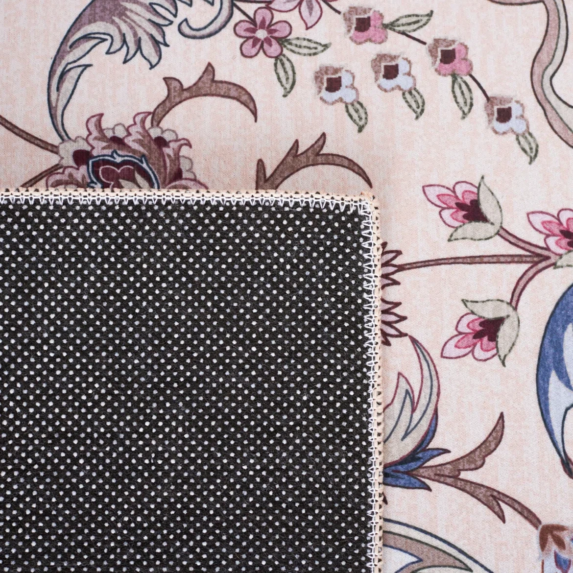 Round Floral Area Rug - photo 4
