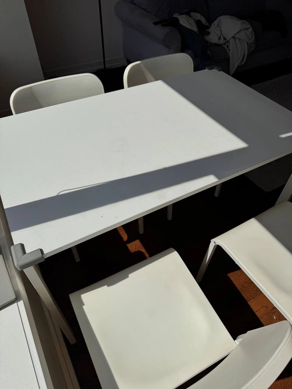 Dining Table + 4 Chair - photo 2