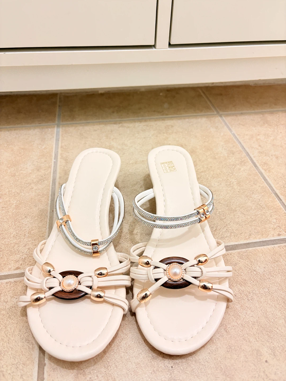 Women's Cream Beaded Flat Sandals