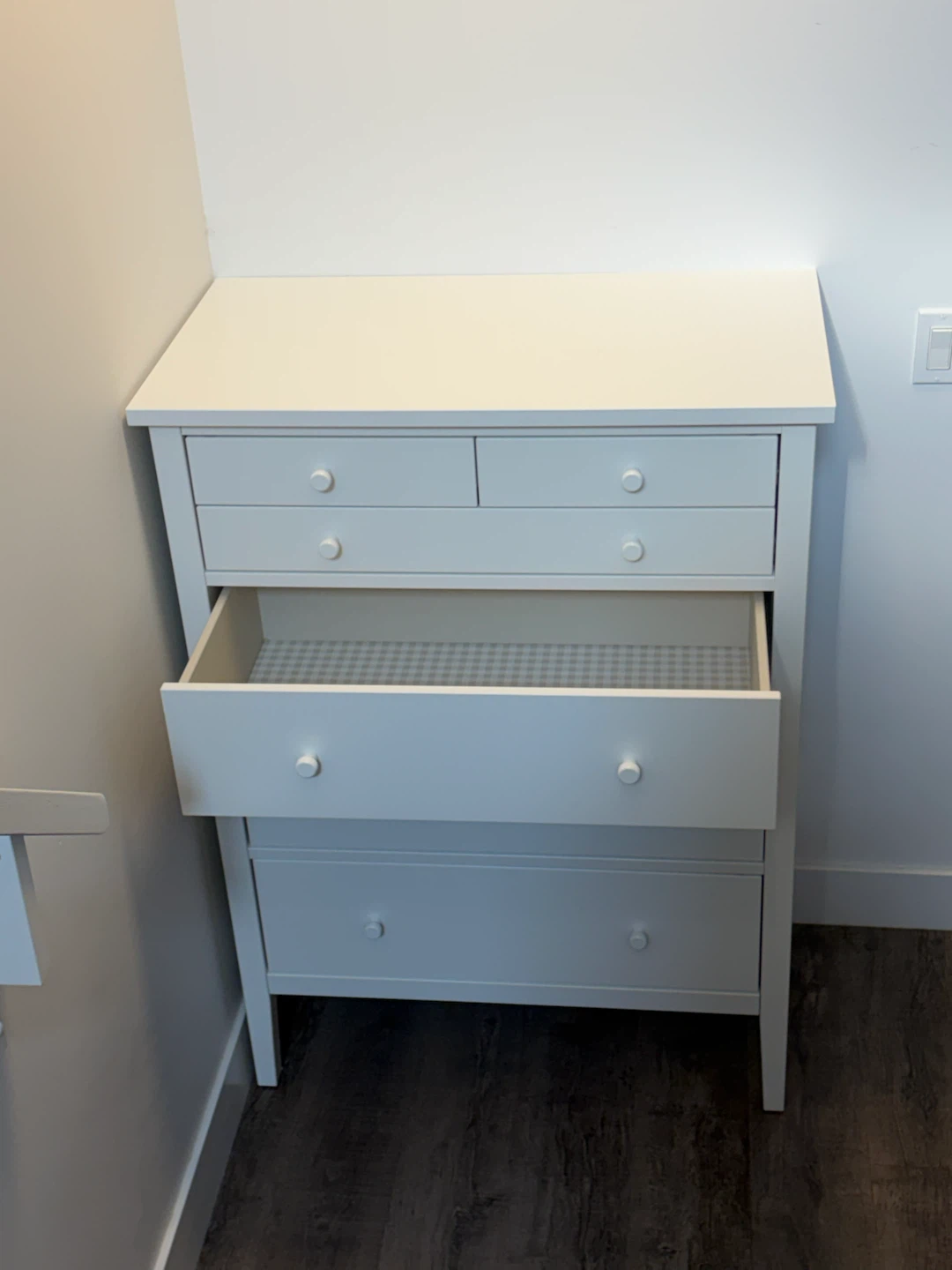 IKEA GULLABERG 6 Drawer dresser white - photo 4