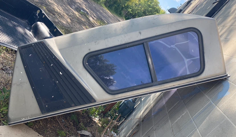 Friberglass Truck Cap, Nissan Frontier