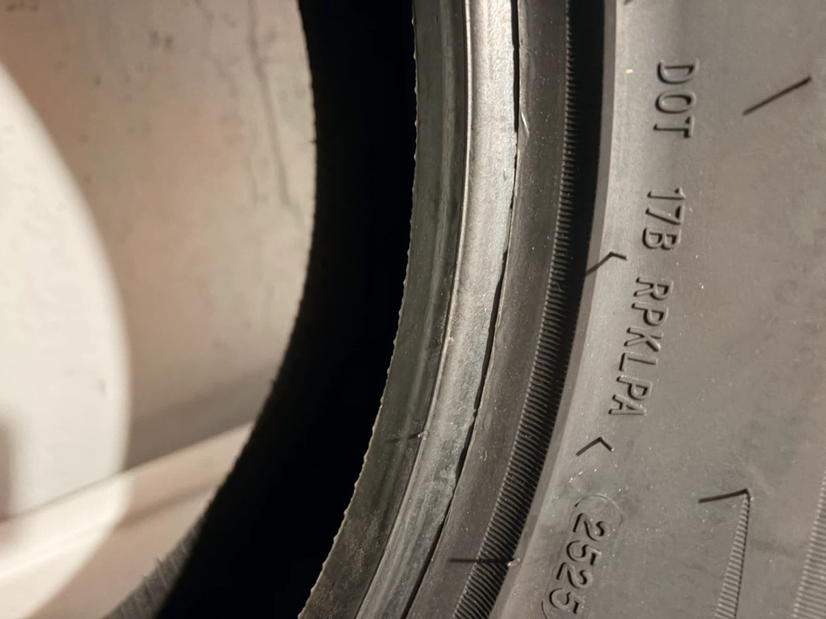 ILINK Winter IL868 275/60R20 119H XL Winter Tire - photo 3
