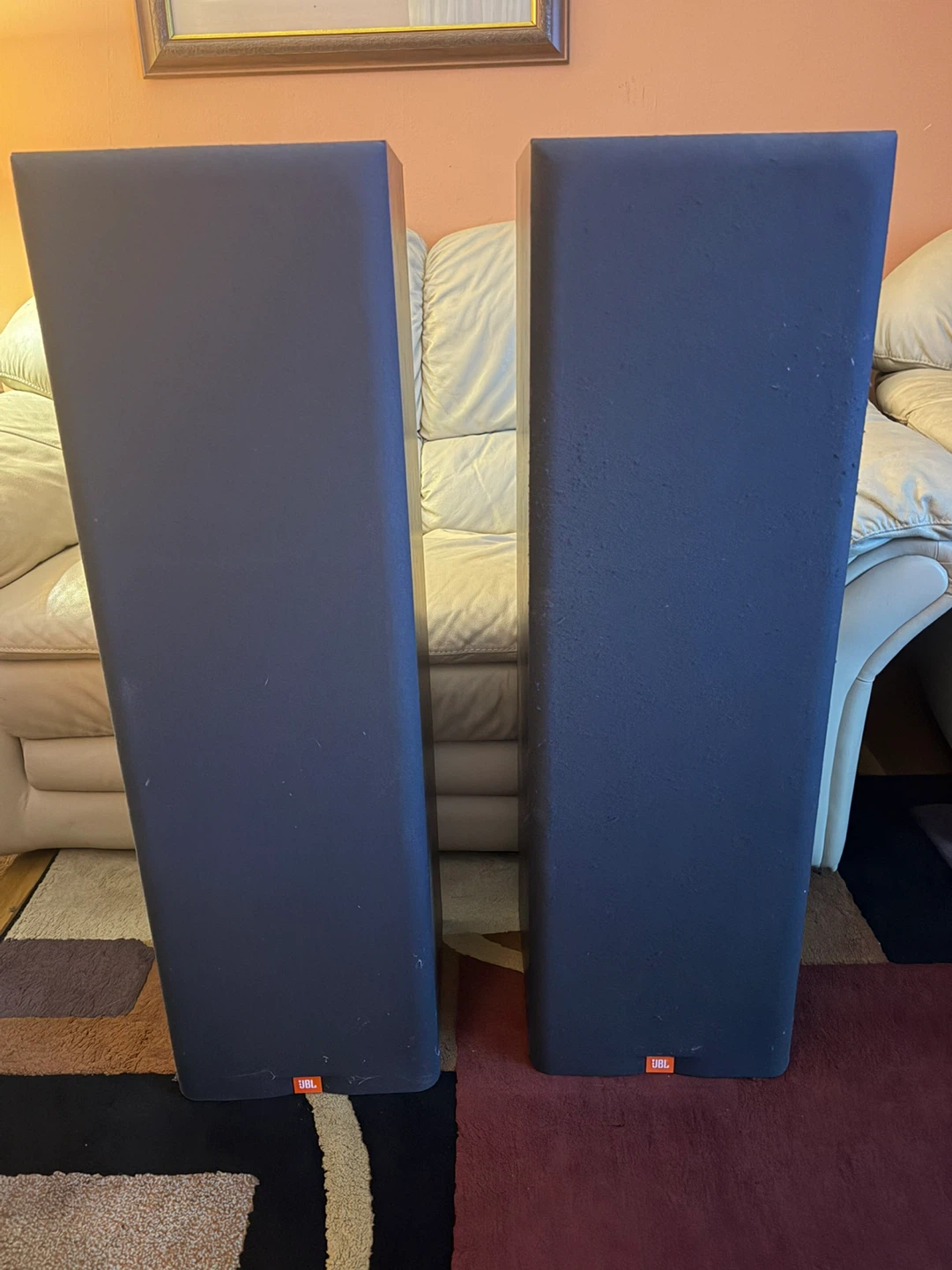 A pair of JBL ARC1000 Tower Speakers - photo 2