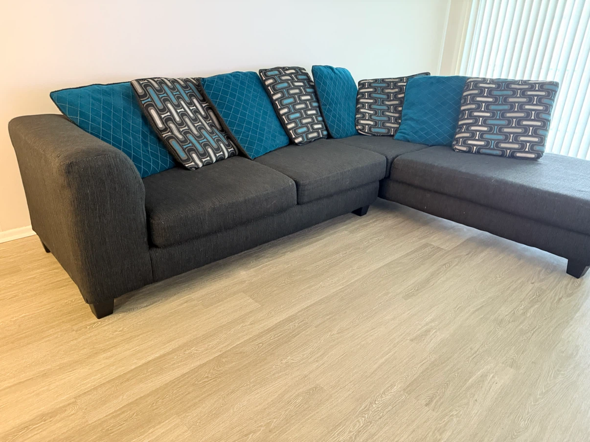 Gray Sectional Sofa with Chaise - photo 4