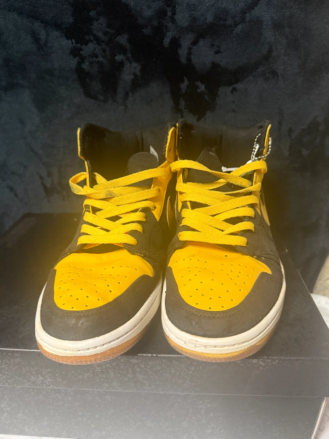 Air Jordan 1 Mid Yellow Black Sneakers - photo 2