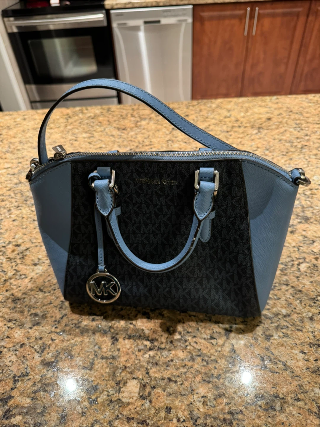 Michael Kors Satchel Purse - photo 2