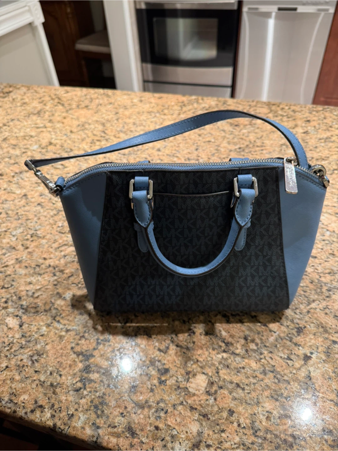 Michael Kors Satchel Purse - photo 3