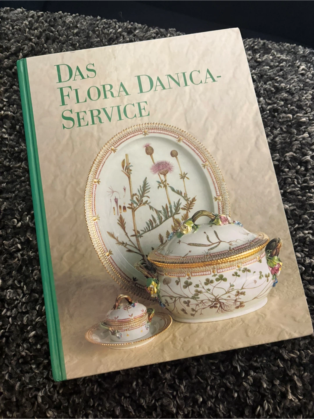 Das Flora Danica Service Book