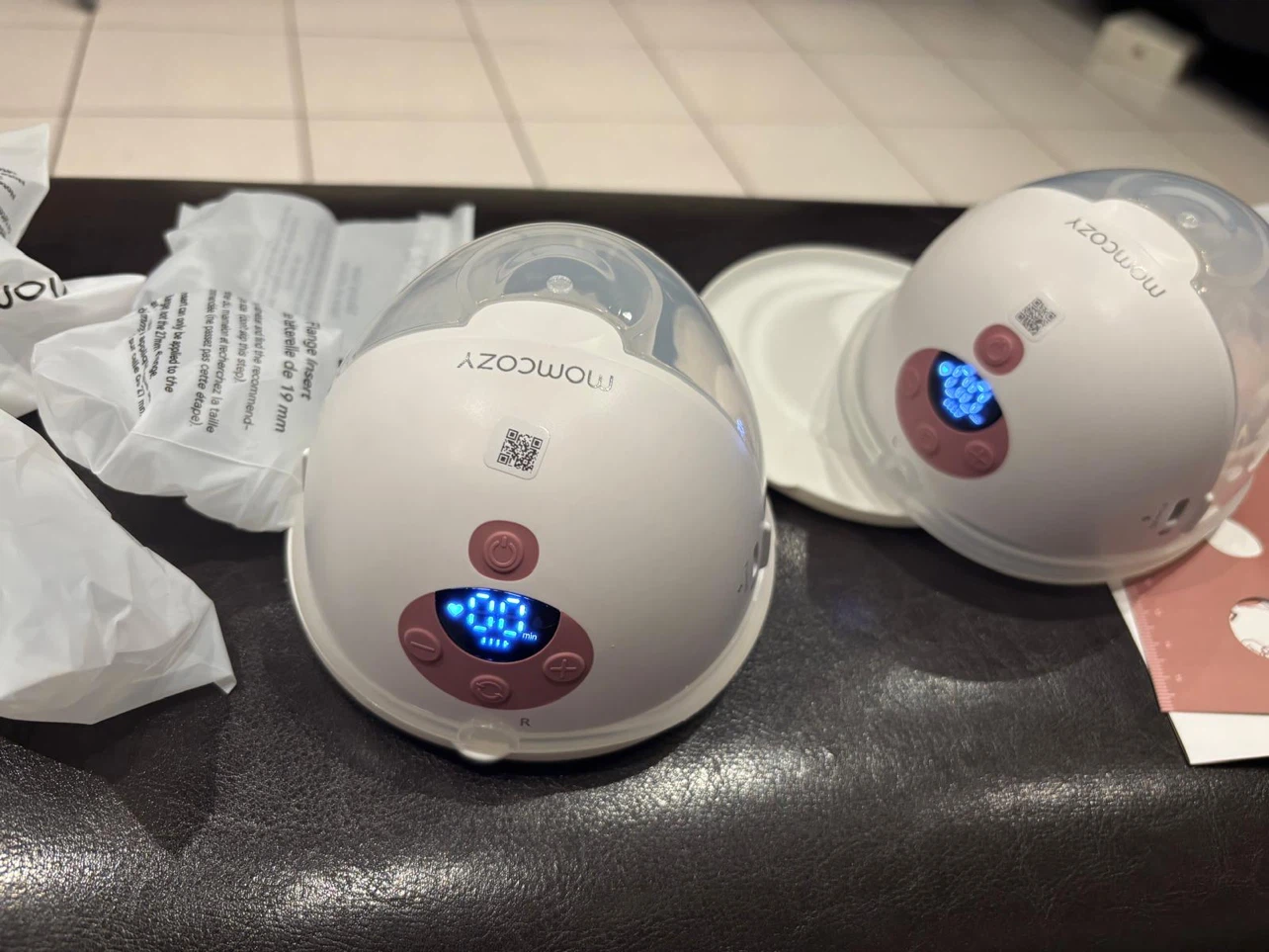 Momcozy M5 Smart Wearable Breast Pump - photo 5