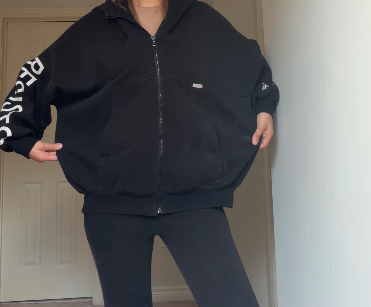 Black RESISTO Zip-Up Hoodie and Sweatpants Set - photo 2