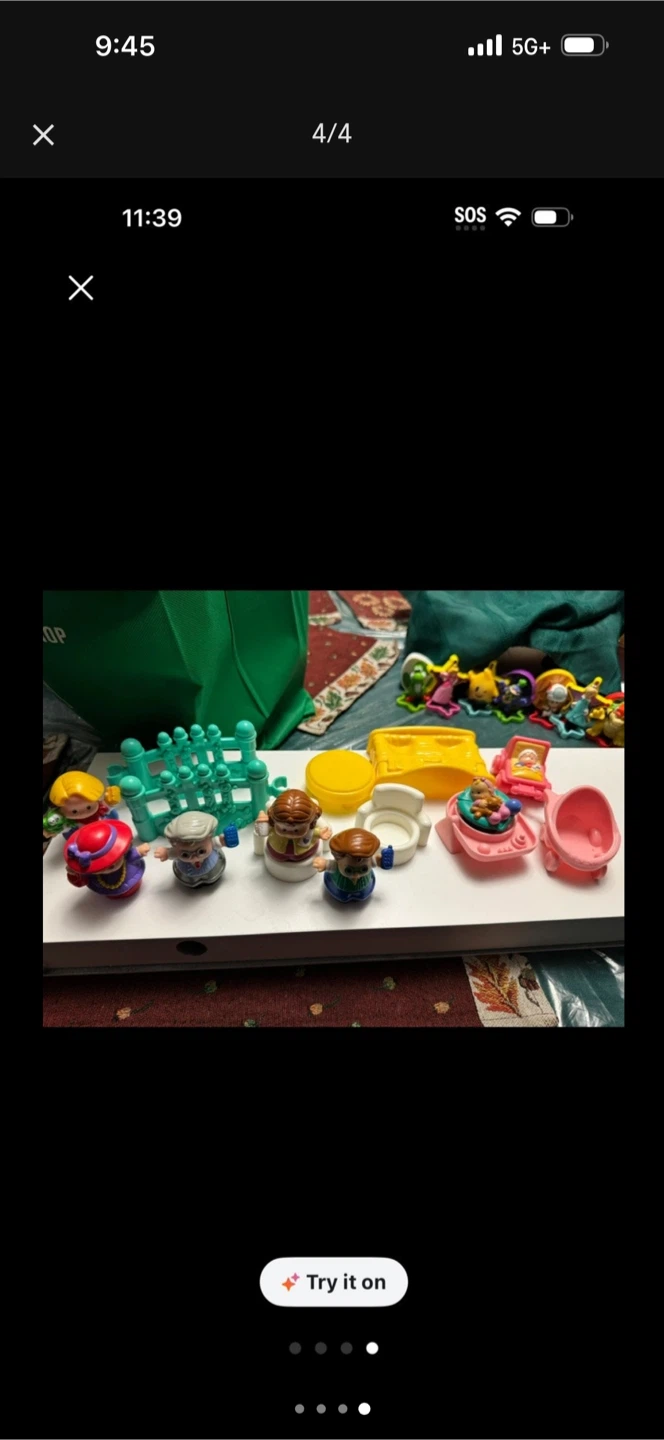 Vintage Fisher-Price Little People House with figures - photo 4