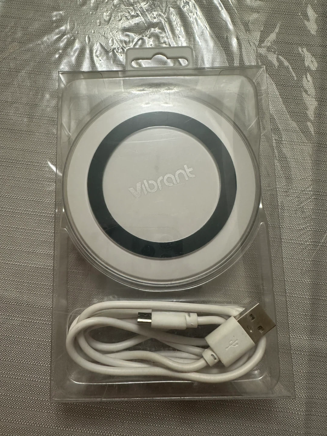 Vibrant Wireless Charging Pad - photo 3