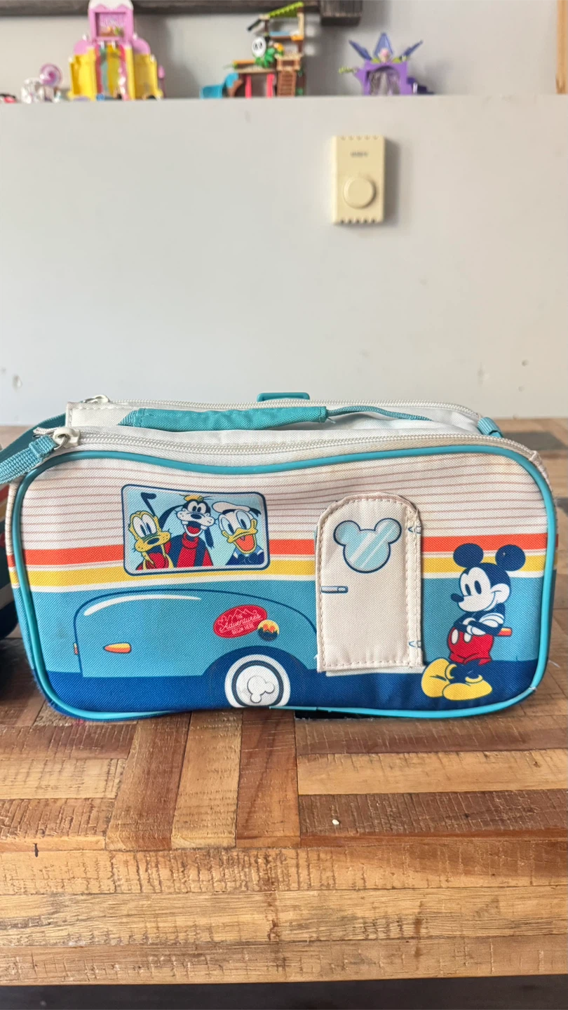 Classic Mickey Mouse & Friends Insulated Lunch Bag x2