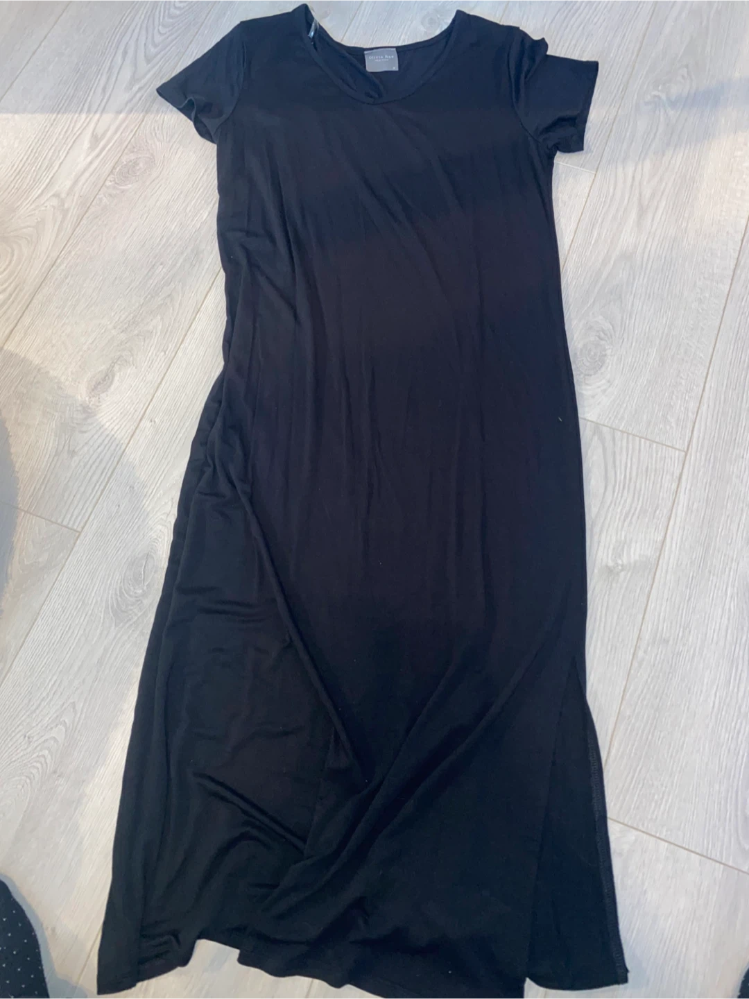 Olivia Rae Black V-Neck Maxi Dress - photo 4