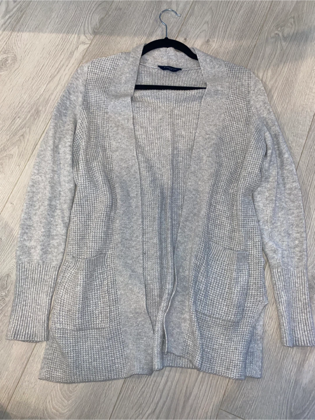 Denver Hayes Grey Open-Front Cardigan