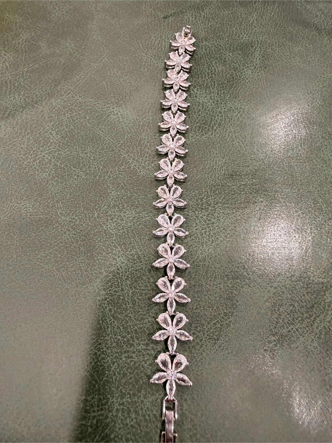 Flower Charm Bracelet with Rhinestones