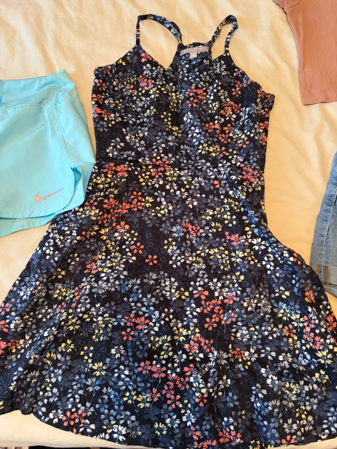 Banana Republic Dress and other clothing all for $10 - photo 5