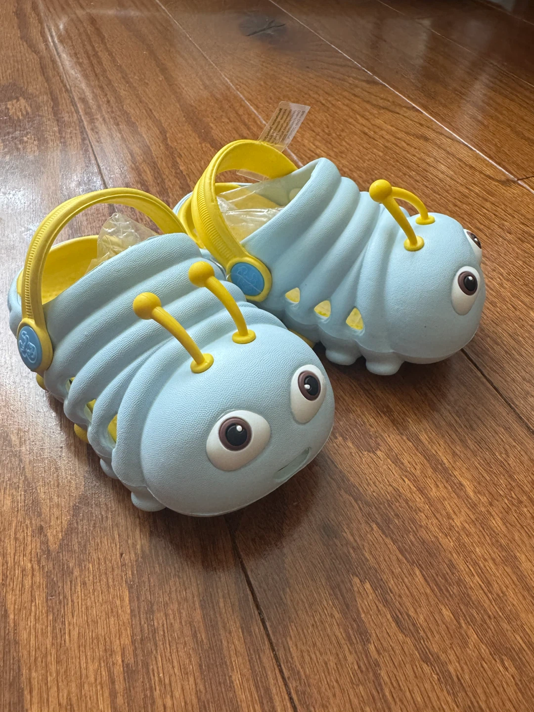 Cute Kids Caterpillar Clogs ( US 7 )