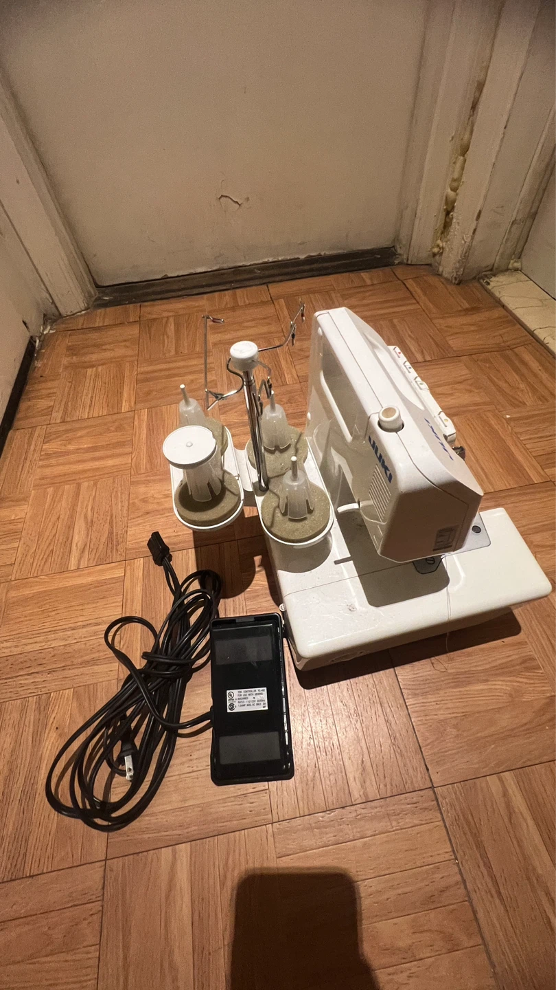 Juki MO-644D Serger Sewing Machine