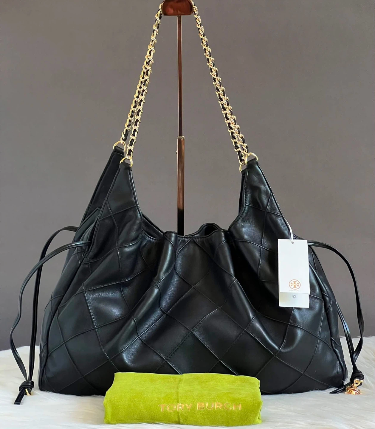 FOR SALE ‼️ Brand nee Tory Burch Large Fleming Tote
