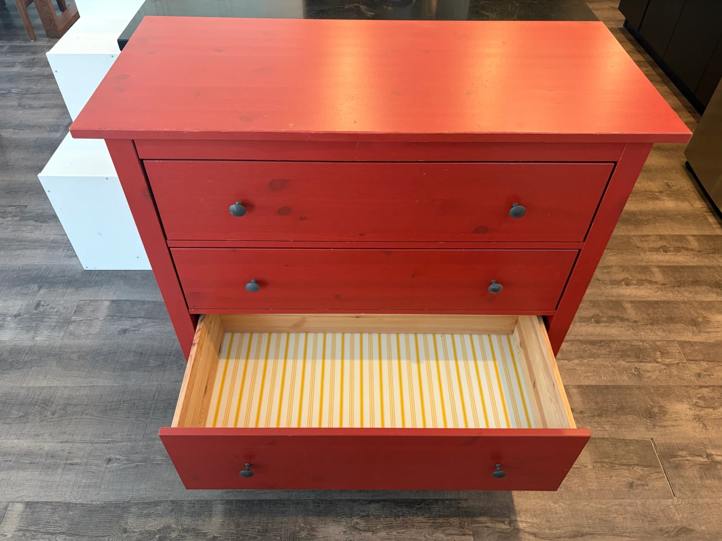 IKEA HEMNES red dresser 3 drawers - photo 4