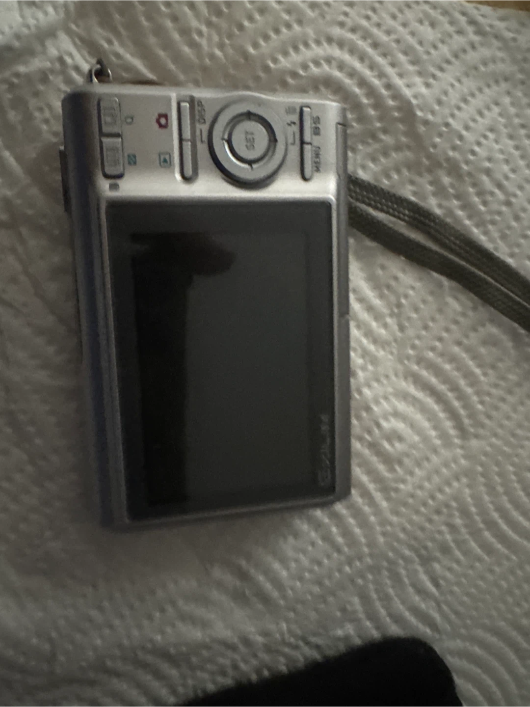 Casio EXILIM EX-775 7.2 MP Digital Camera