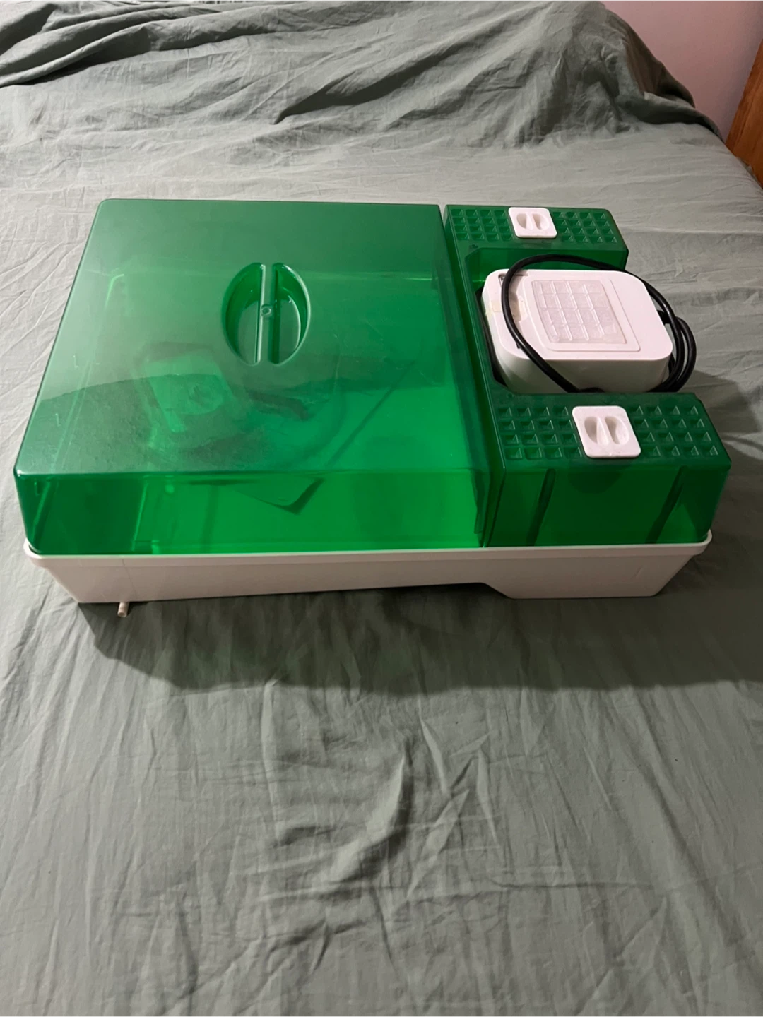 EasyGreen auto-misting sprouter EGL 50 - photo 3