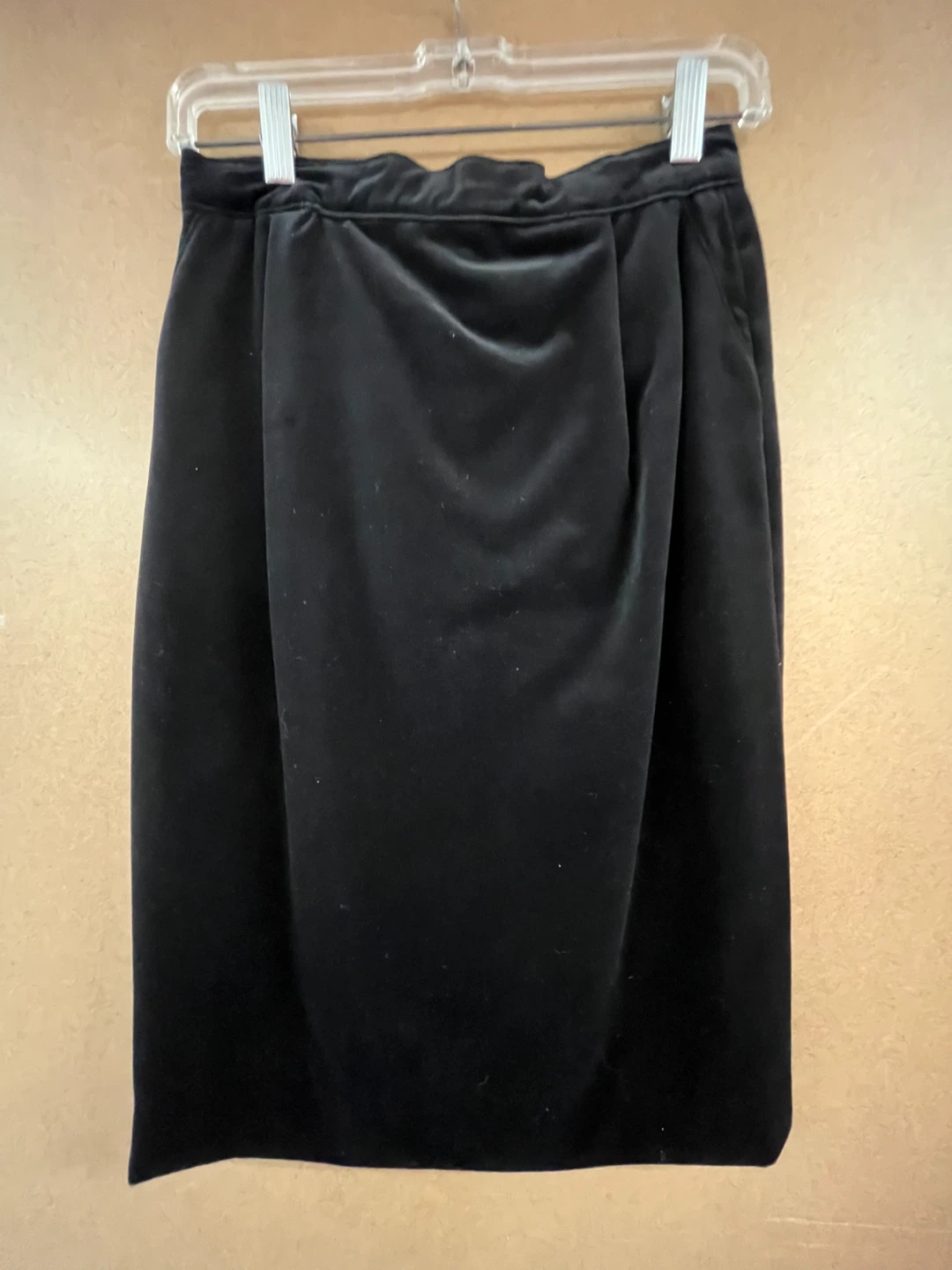 Daks London Black Velvet Skirt