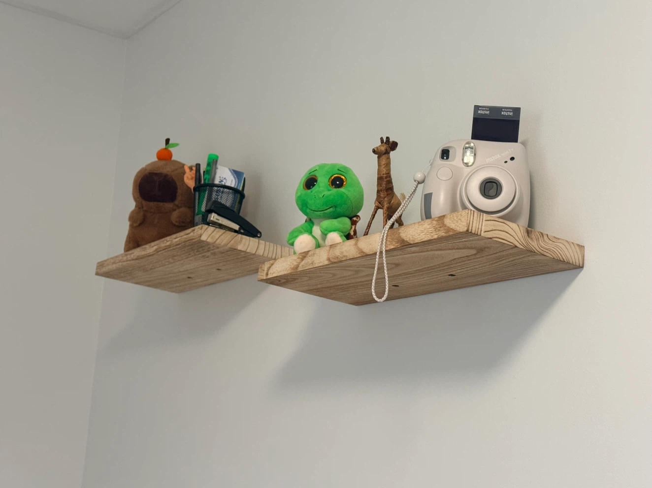 Set of 3 Rustic Wood Floating Shelves – Modern & Stylish ✨ - photo 5