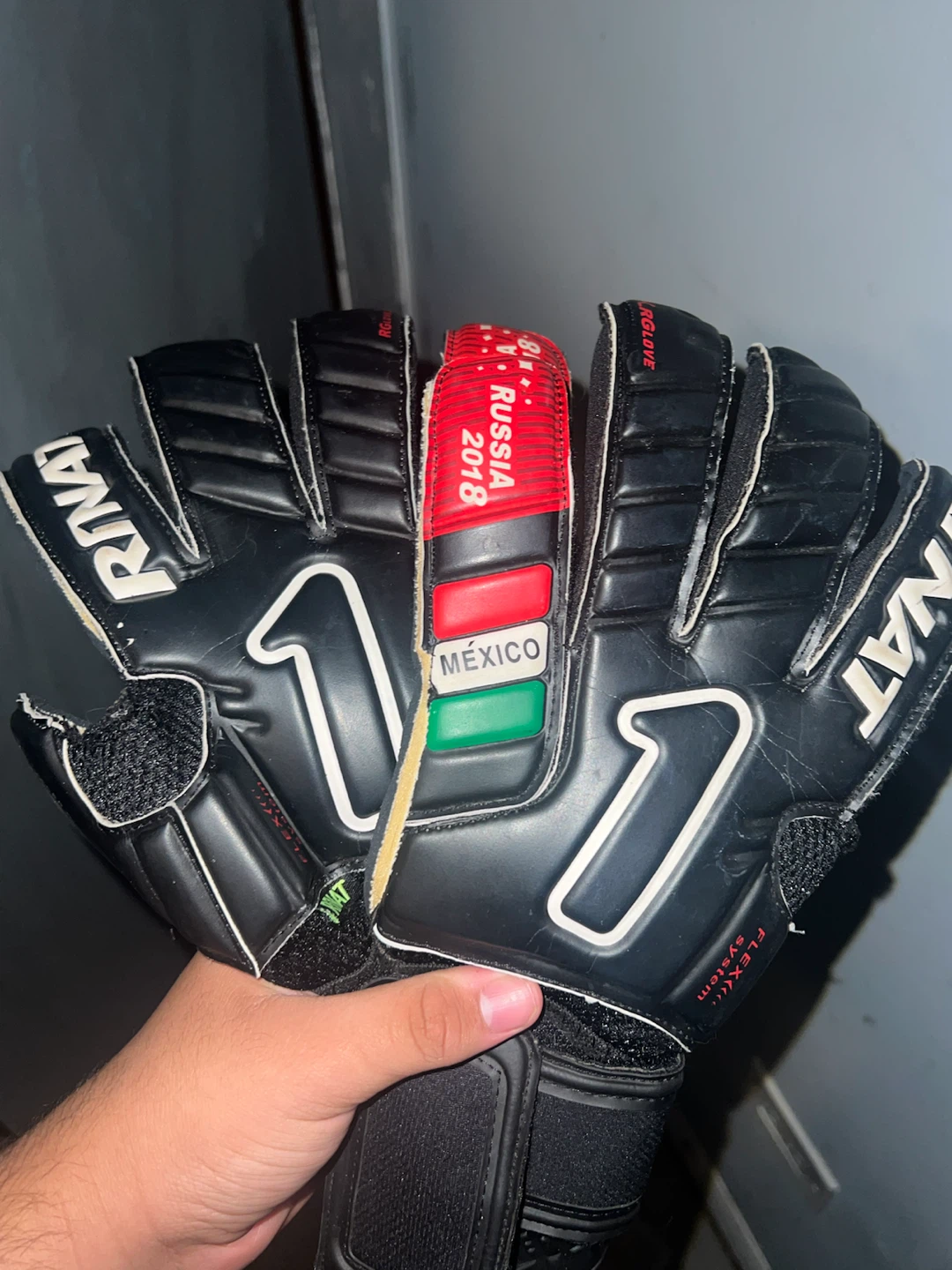 Reusch Soccer Goalie Gloves