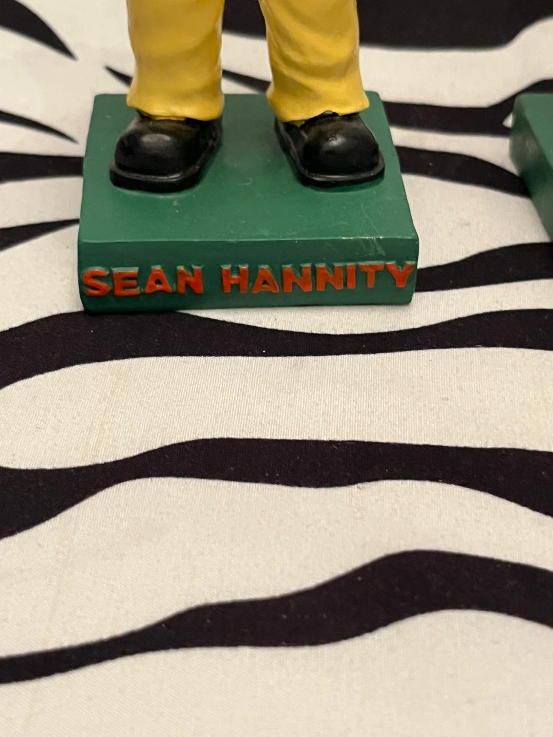 🇺🇸 Sean Hannity bobblehead figurines 🇺🇸 - photo 2