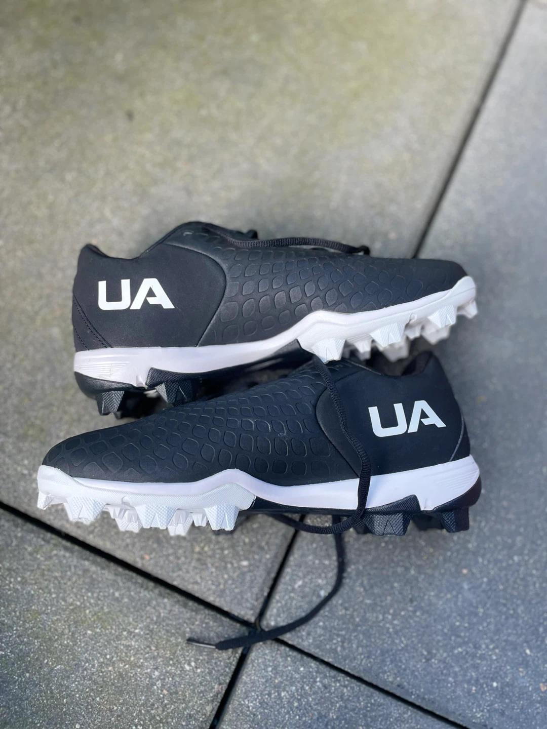 Under Armour Black Football/Baseball Cleats - size 8.5 US Mens - photo 4