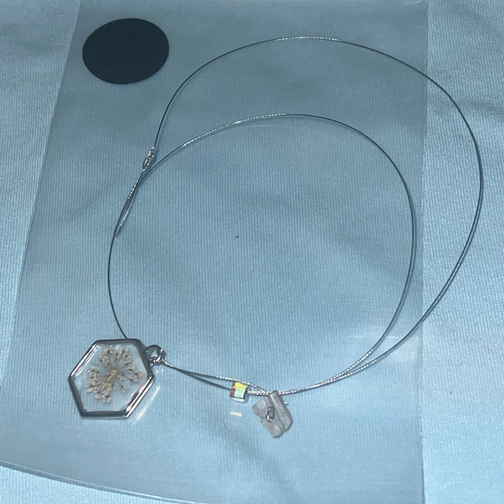 Hexagon Resin Necklace with Dried Flower