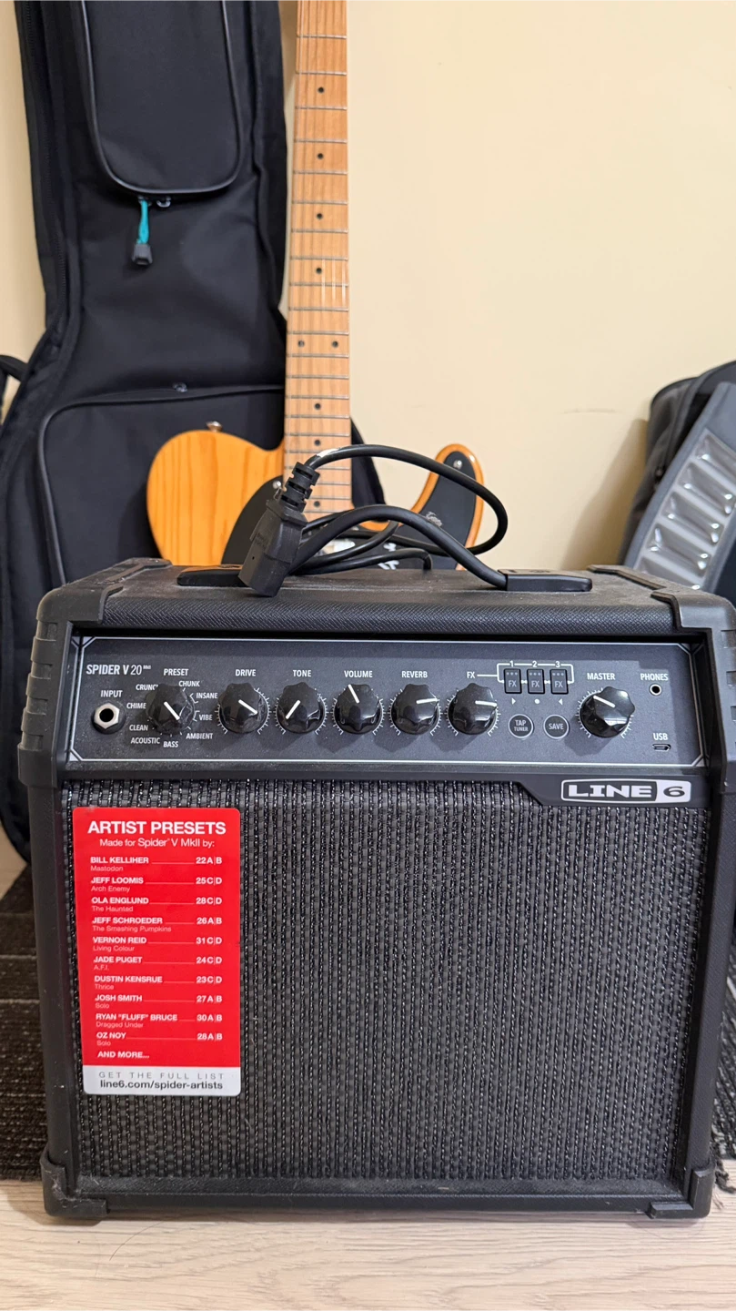 HB VT Series Electric Guitar & Line 6 Spider V 20 MkII Amp - photo 4