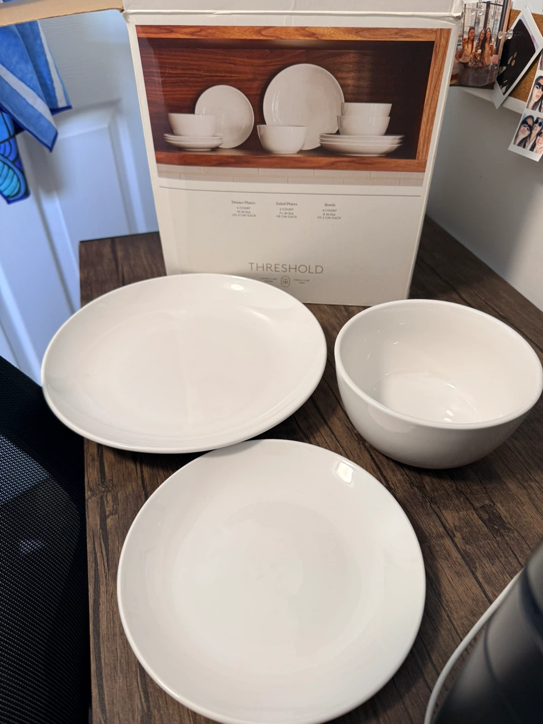 Threshold 12-Piece Stoneware Dinnerware Set