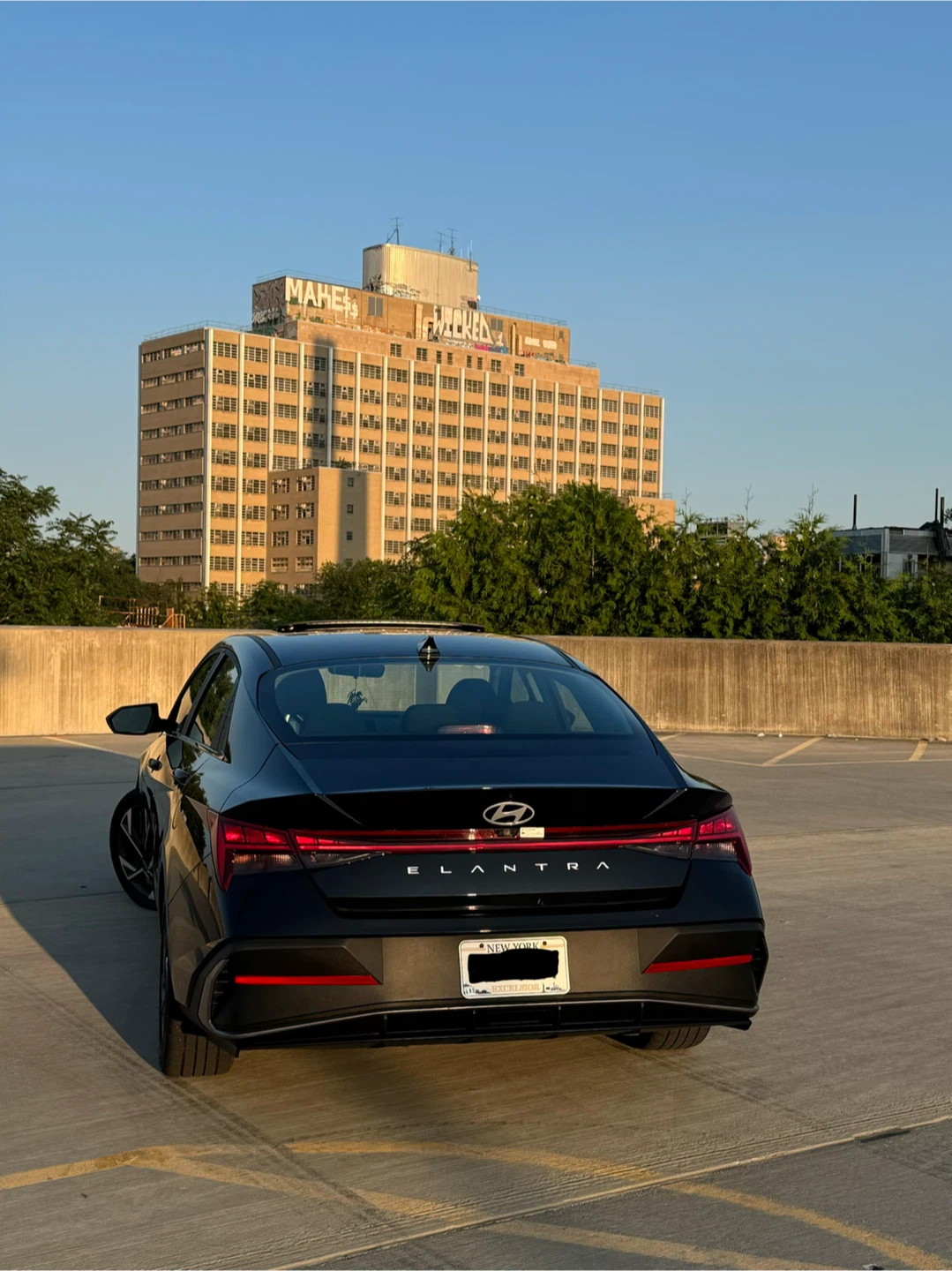 Black Hyundai Elantra Sedan - photo 5