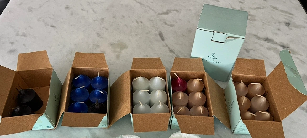 26 PartyLite Votive Candles - Assorted Scents - photo 2