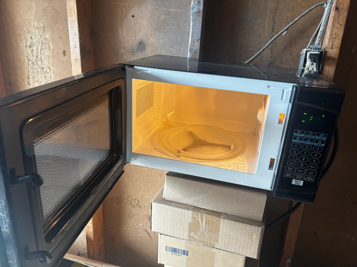 Danby Designer Microwave - photo 2