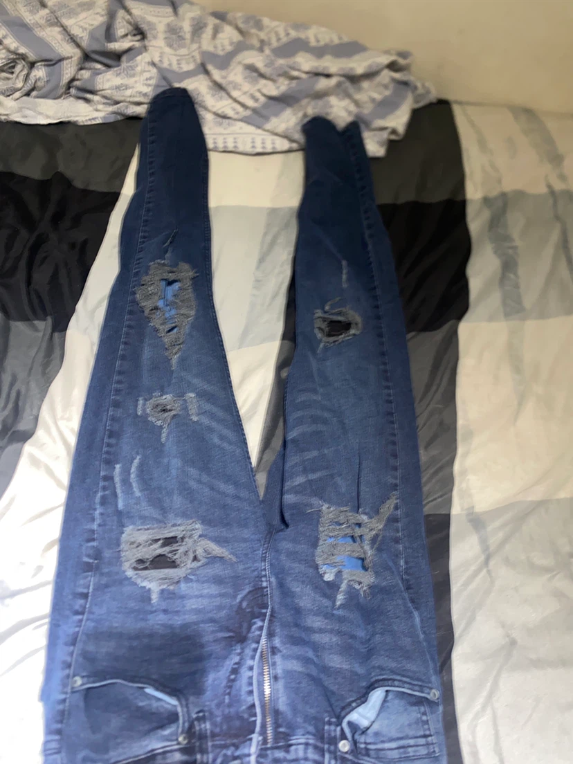 Blue Distressed Skinny Jeans