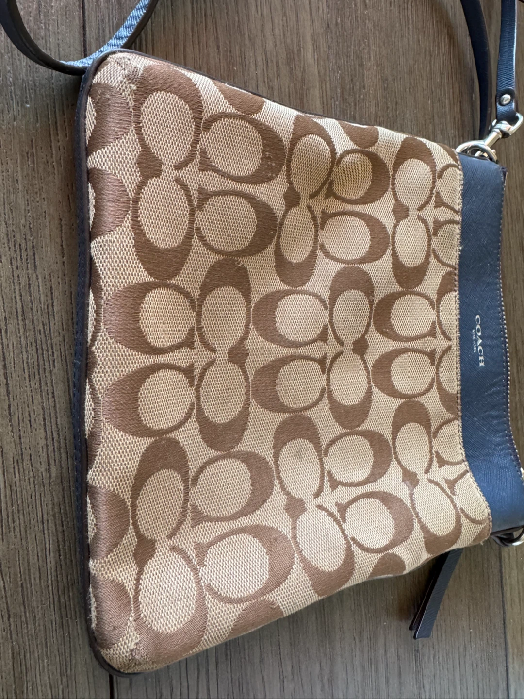 Coach Signature Jacquard Crossbody Bag - photo 2