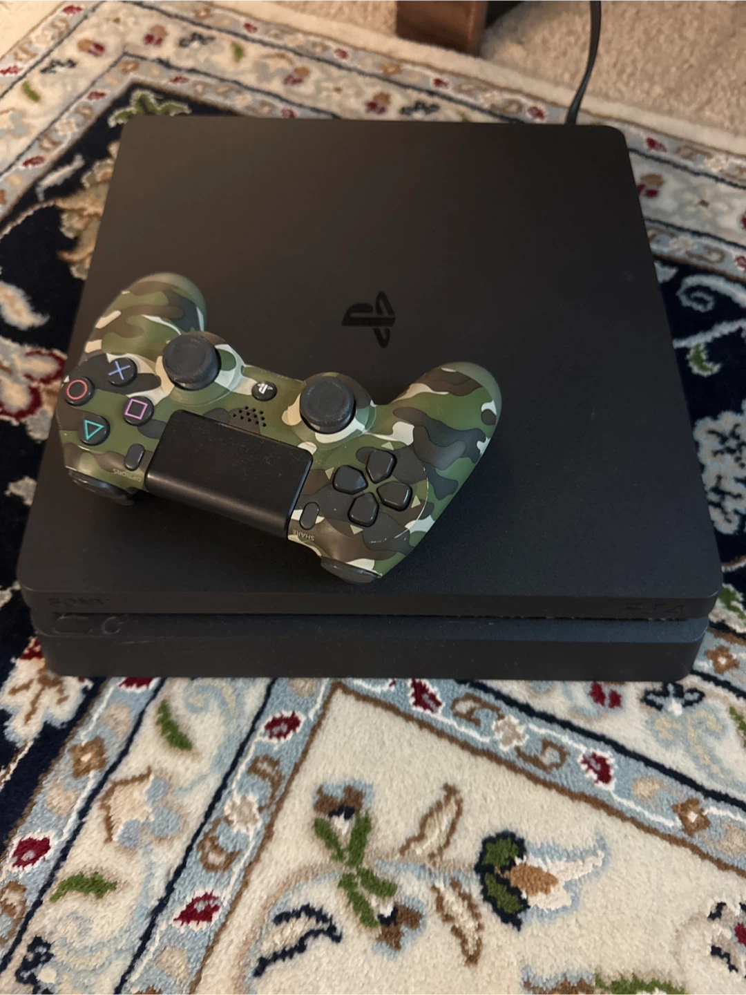 Sony PlayStation 4 Slim Console - photo 2