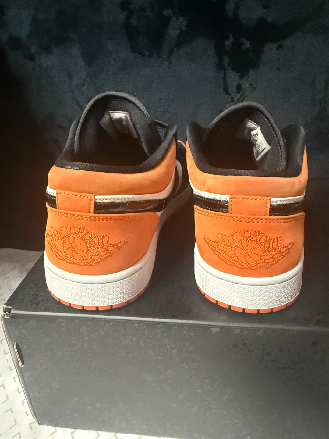 Air Jordan 1 Low SE 'Orange Black' Sneakers - photo 3