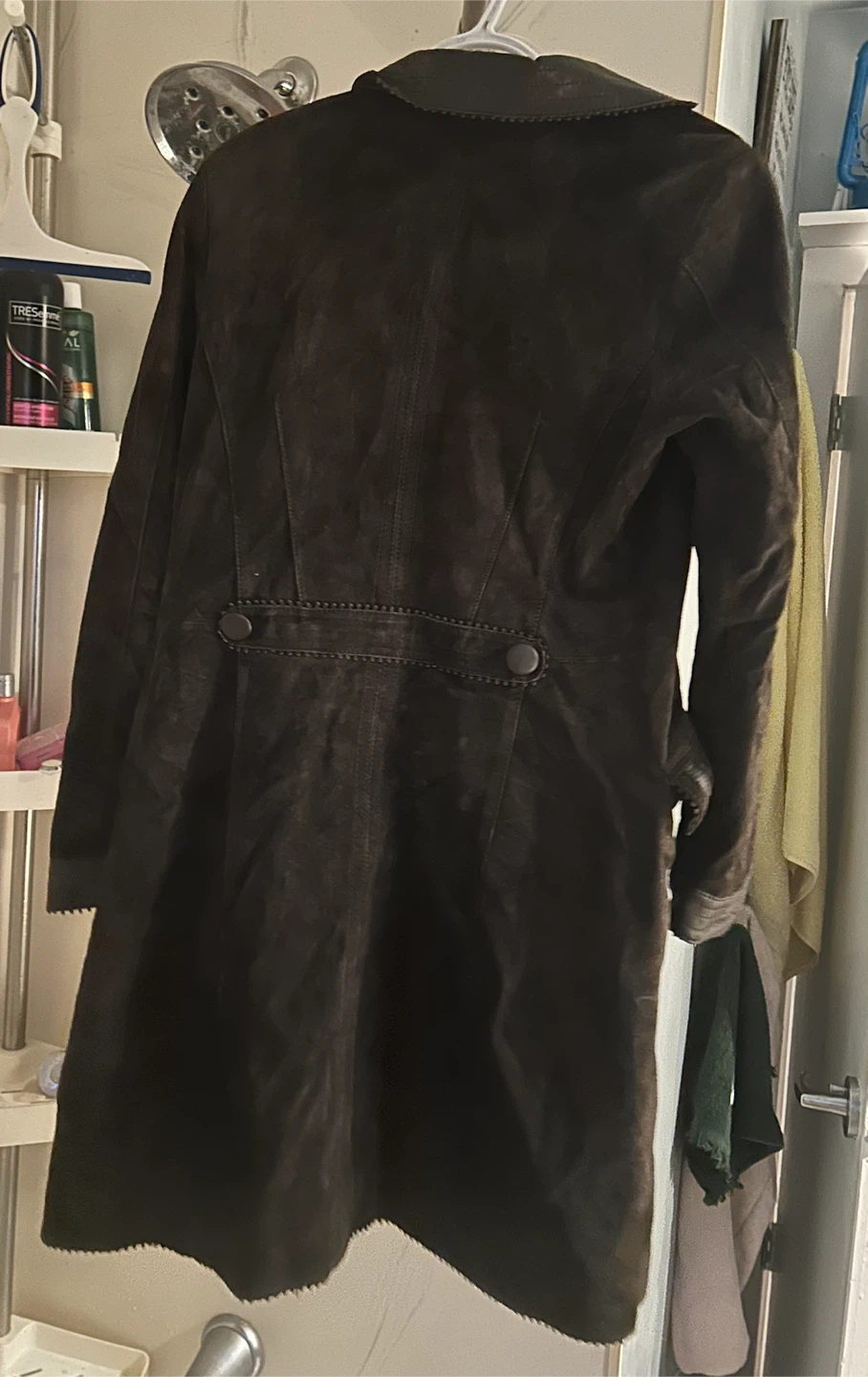 Danier Suede Coat - photo 2
