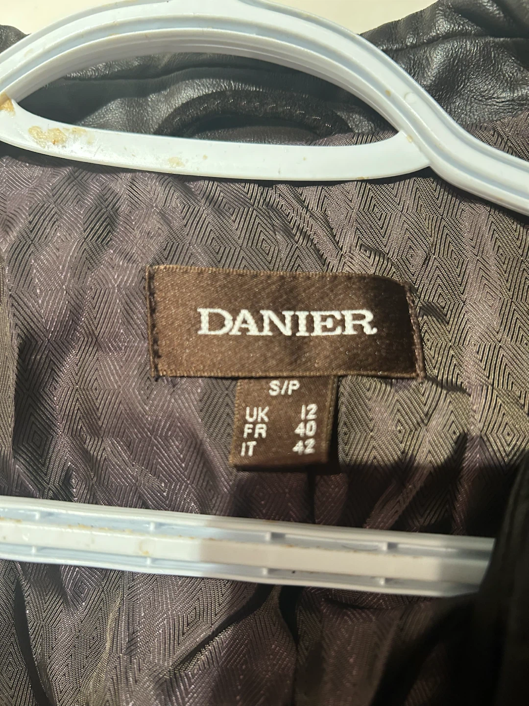 Danier Suede Coat - photo 3