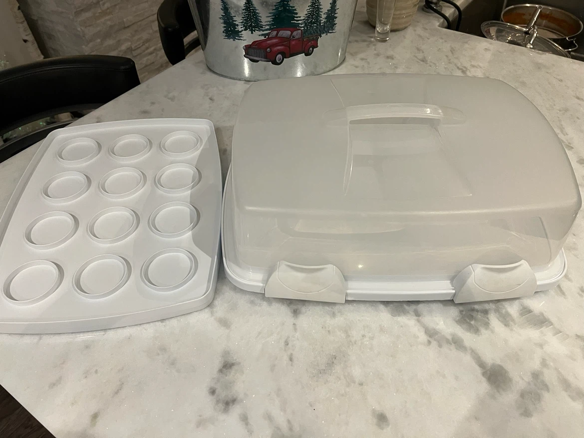 Cupcake & Cake Carrier with Lid and Insert - photo 3